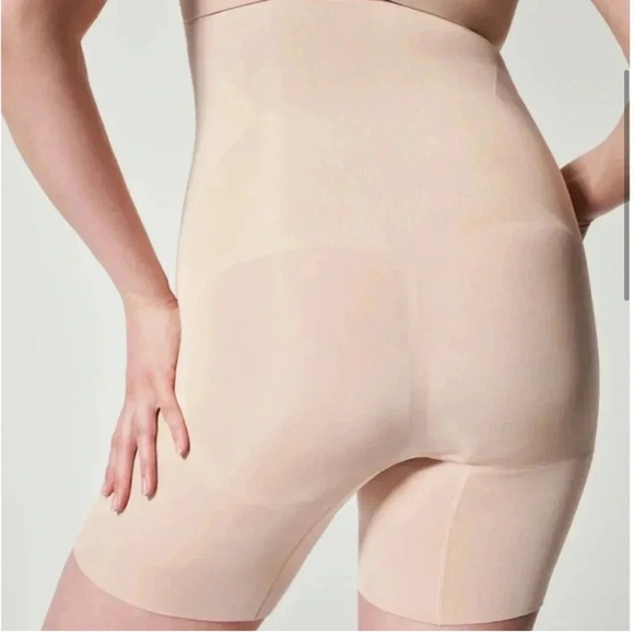 SPANX Oncore Sculpting High-Waisted Mid-Thigh Short Women’s Size Large Nude NWT! - Picture 6 of 15